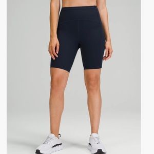 LULULEMON SWIFT SPEED HIGH-RISE SHORT 8" SIZE 10 IN TRUE NAVY